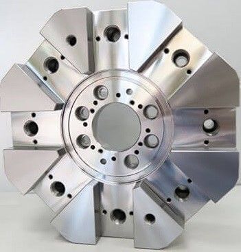 Torno CNC personalizado Peças fresadoras Alumínio Latão Aço Peças de máquinas CNC de 5 eixos